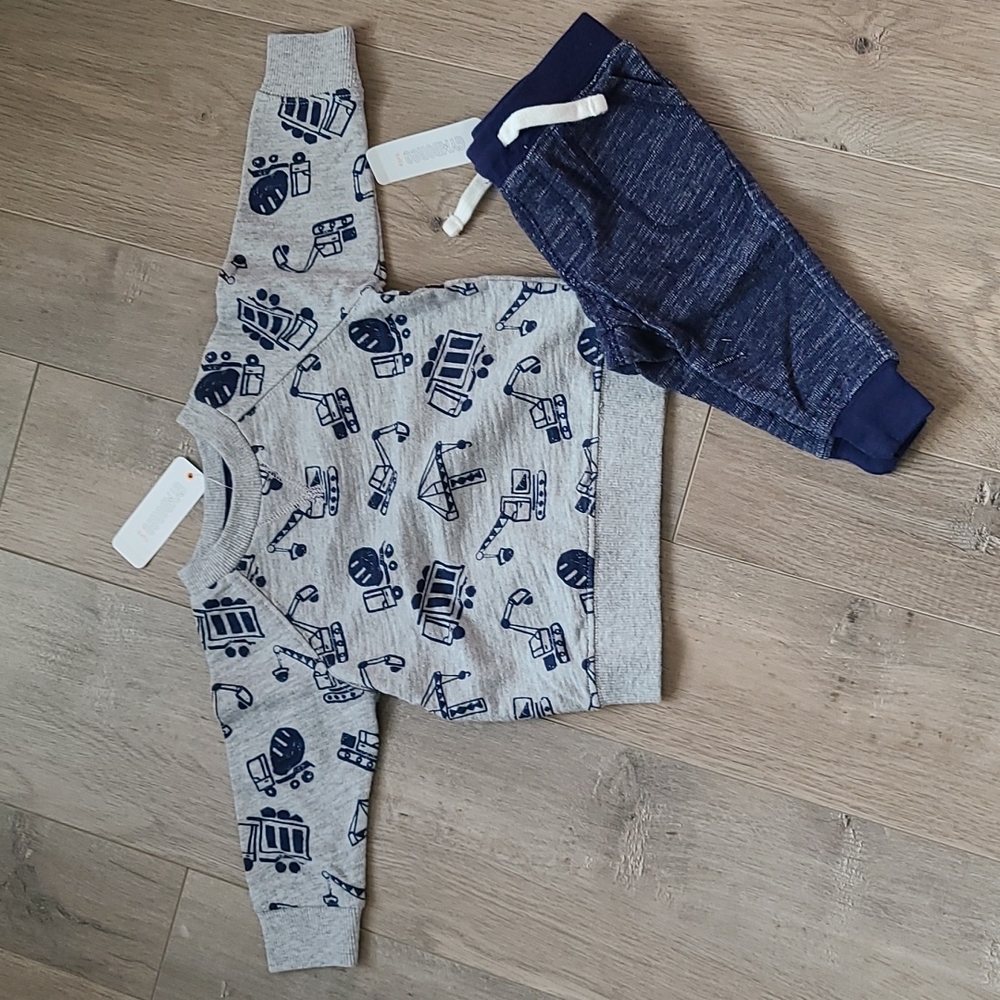 NEW Gymboree outfit 3-6mo